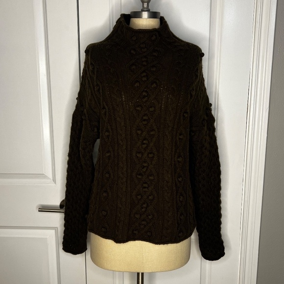 Theory Mixed Cable Knit Sweater in Military Green Brown Size XS wool cashmere - Picture 6 of 14